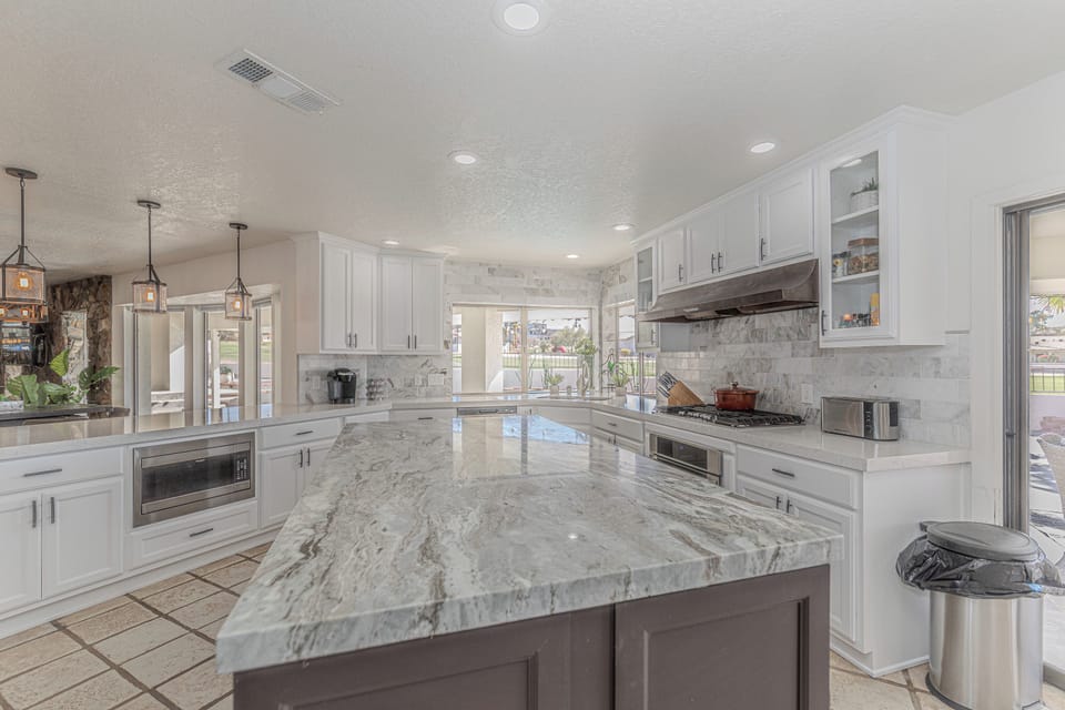 Huge Kitchen Island for Entertaining 