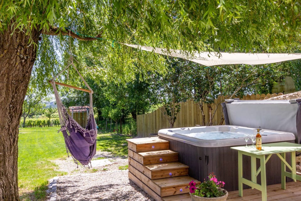 Hot tub