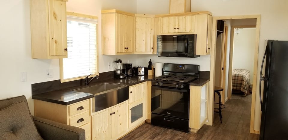 Well equipped kitchen