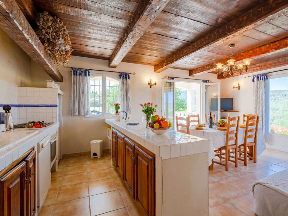 Furniture, Cabinetry, Countertop, Plant, Wood, Interior Design, Houseplant, Table, Floor, Sink
