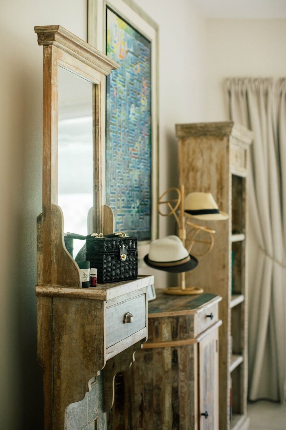 Dressing table at Bedroom 1