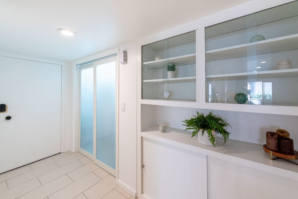Entry Hallway