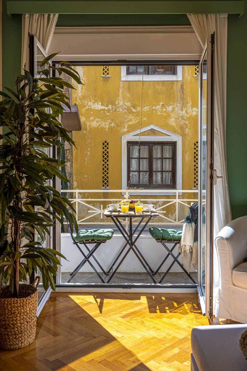 Balcony 