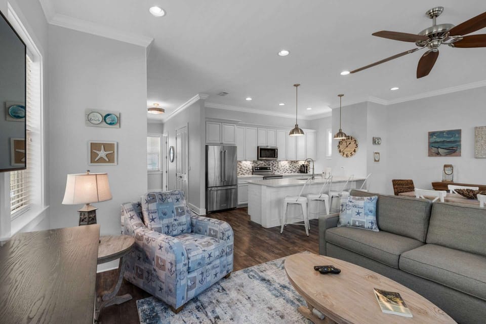 Full of coastal charm and beautiful decor, you will feel right at home in the living space!