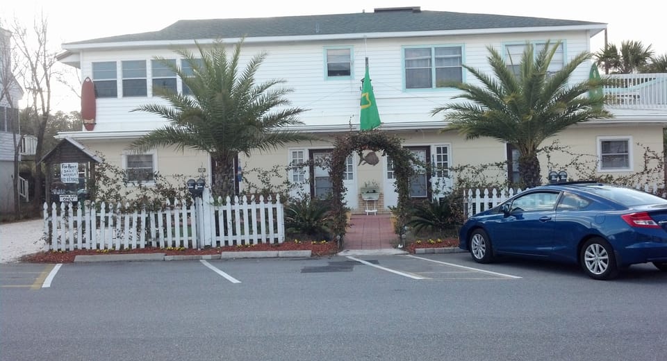 Front of building - Surfside Shipwatch is upstairs on the right