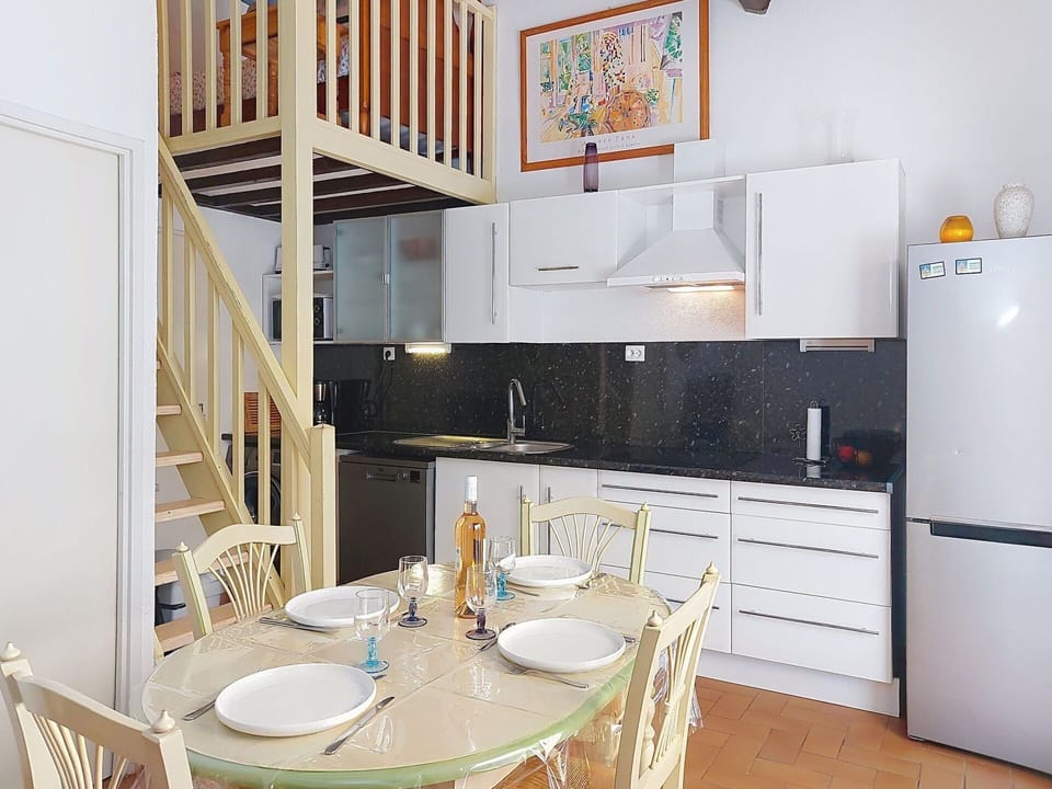 Interior Design, Furniture, Flooring, Floor, Wood, Room, Kitchen, Ceiling, Major Appliance, Lighting