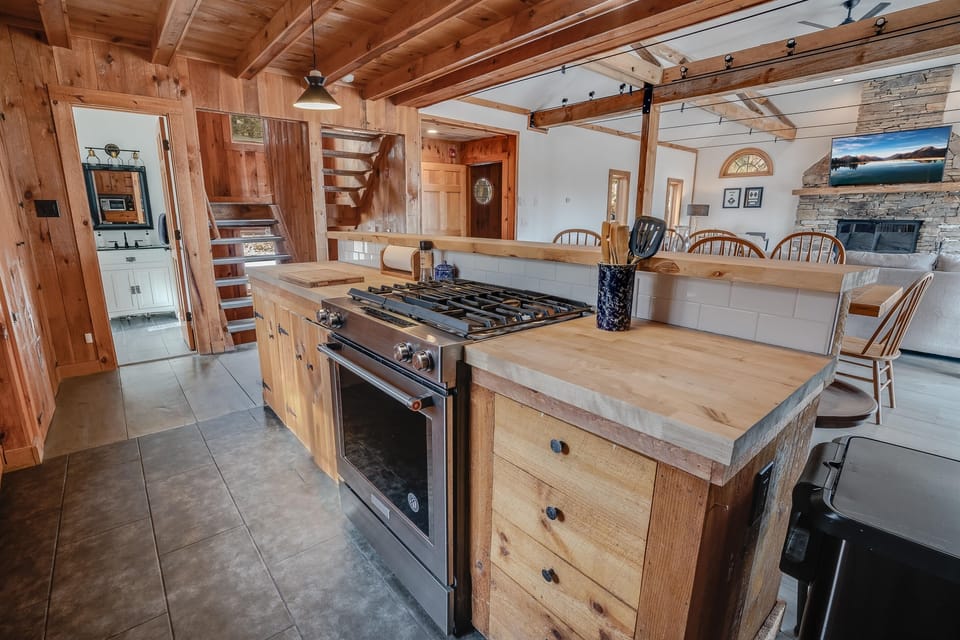 Chef's kitchen