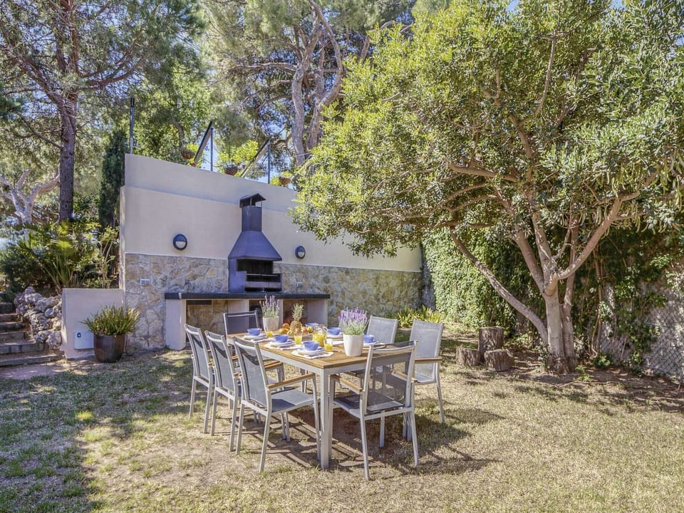 Holiday Home Facilities and Services