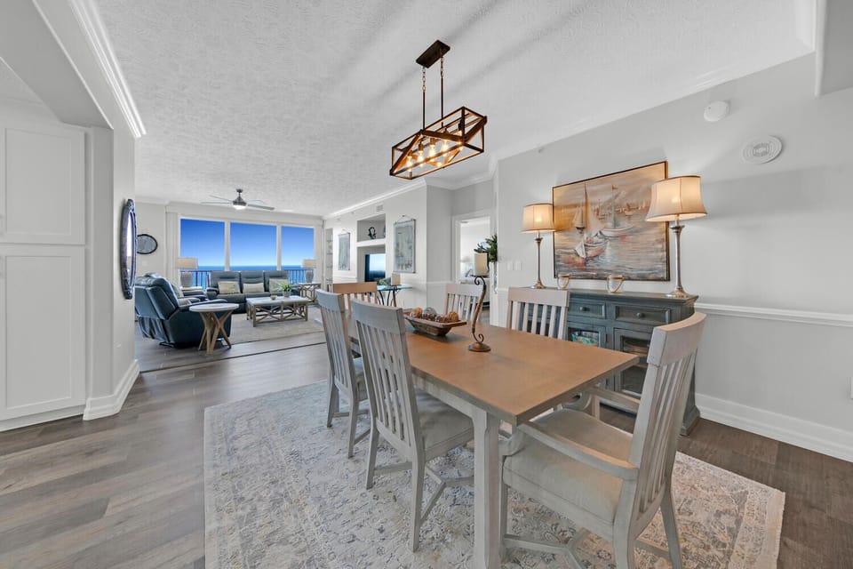Dining to living room
