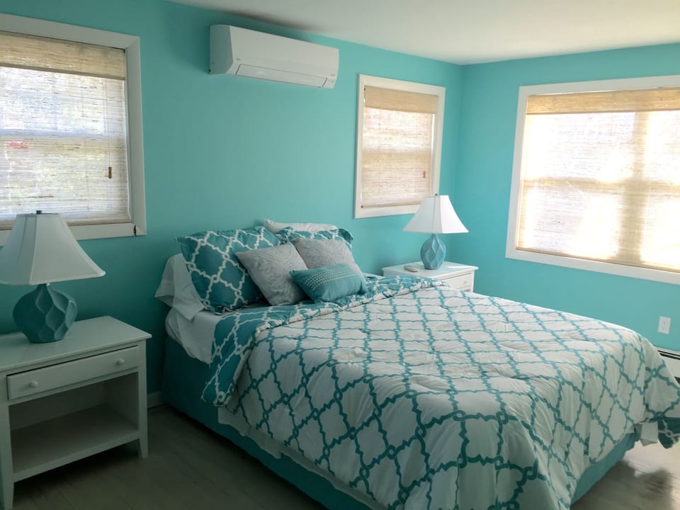 Upstairs bedroom