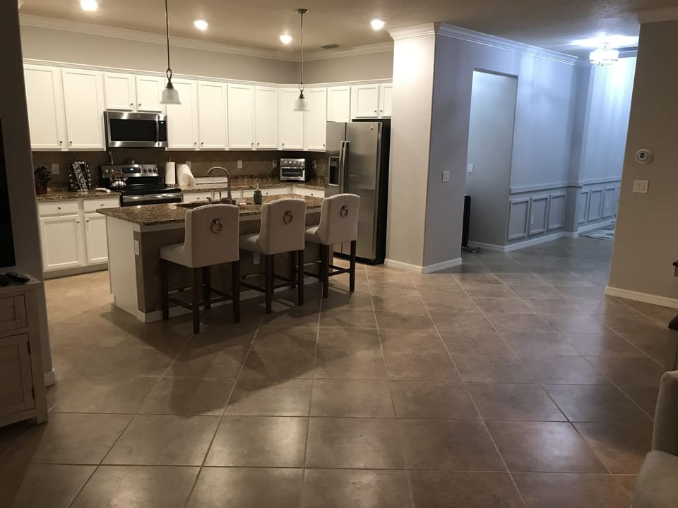 Kitchen & Island with stools