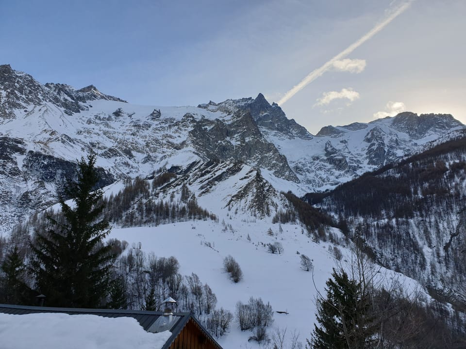Snow and ski sports