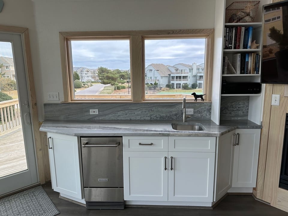New wet bar (Dec 2023)
