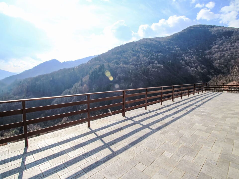 Mountainous Landforms, Mountain, Hill, Mountain Range, Highland, Ridge, Hill Station, Handrail, Fence, Valley
