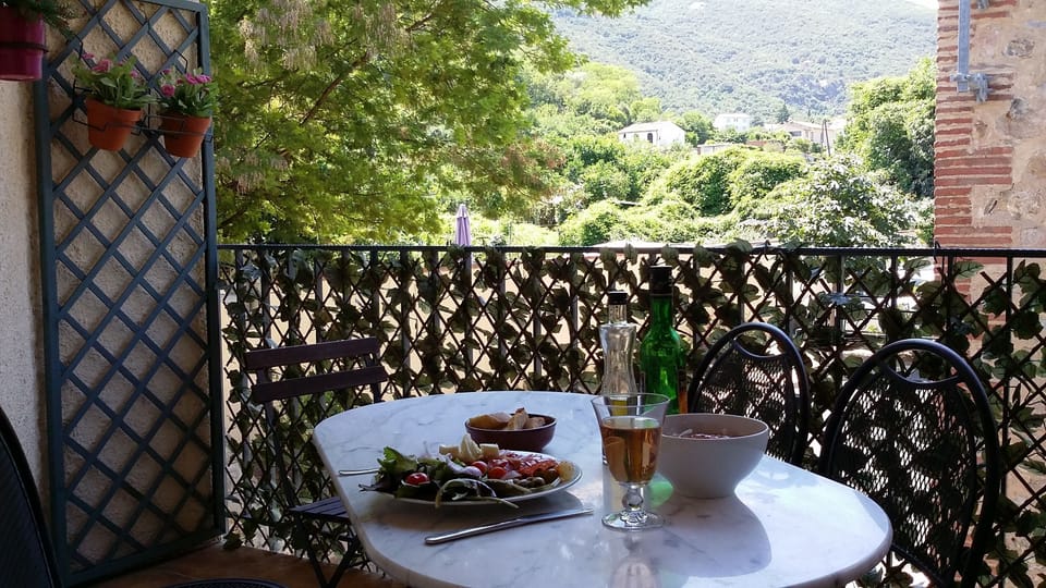 Terrace with views, leading from the sitting room