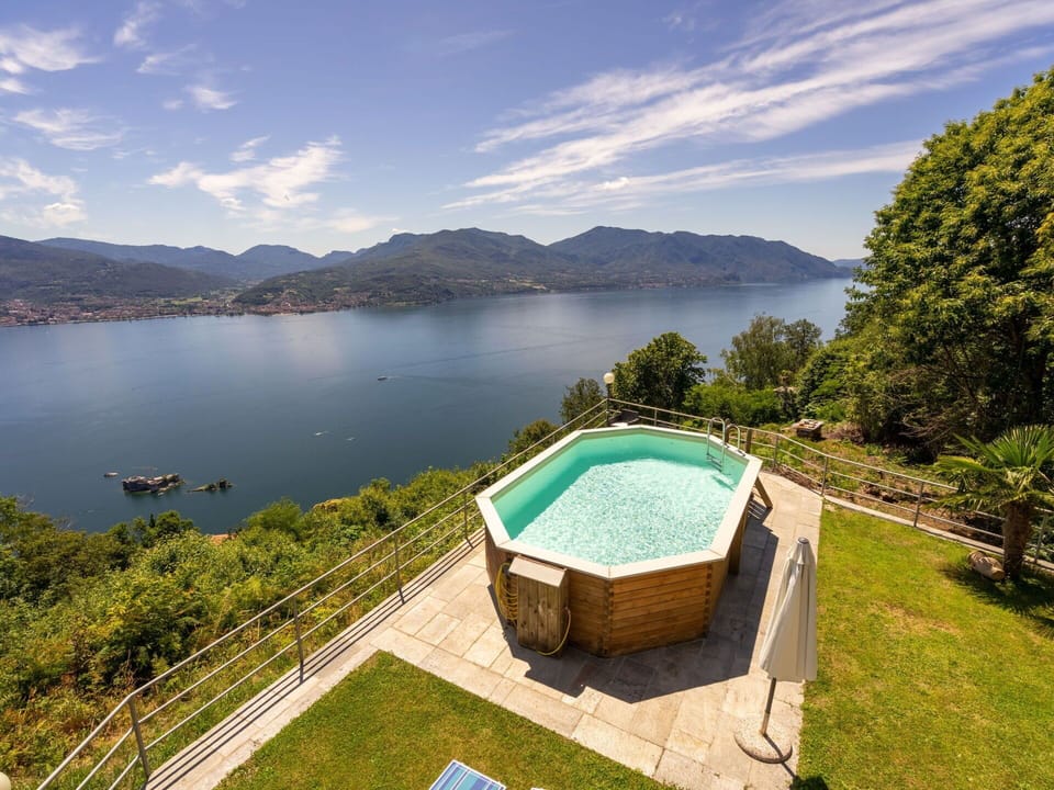 Nature, Property, Water, Natural Landscape, Lake, Mountain, Sky, Wilderness, Estate, Swimming Pool