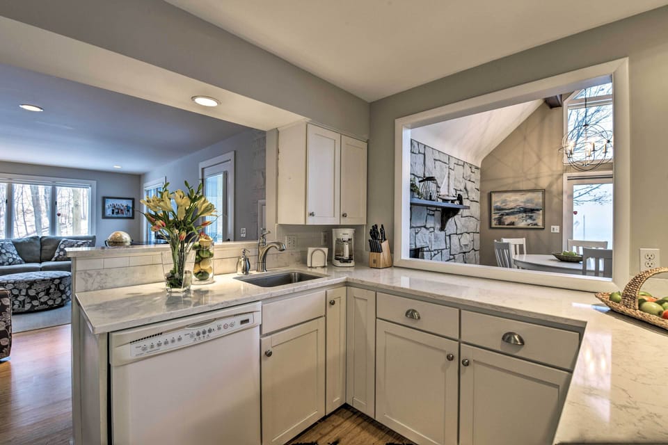 The kitchen is fully equipped and includes all of the cooking basics.