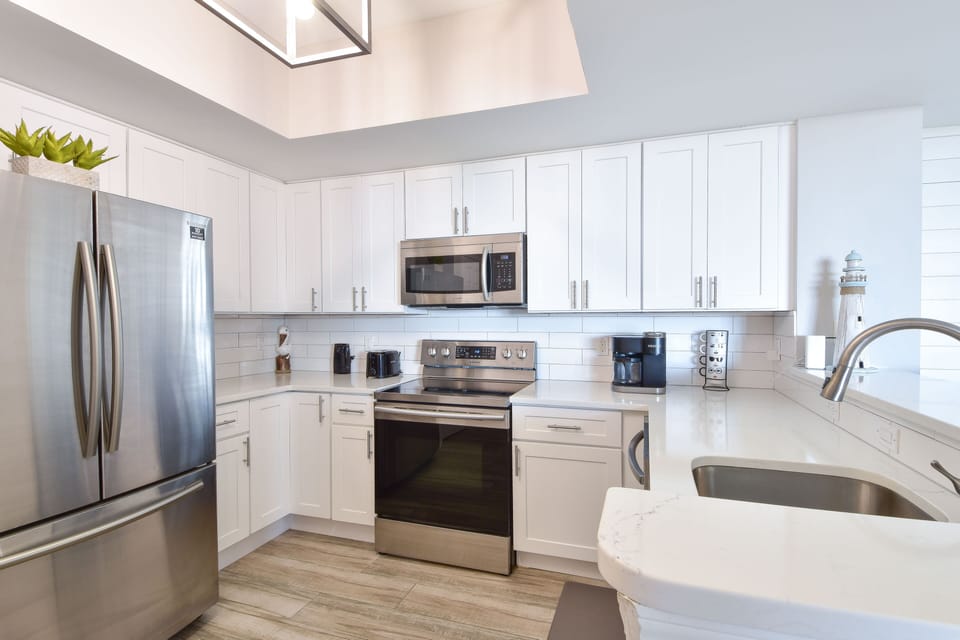 The Palms of Destin 1715 - Fully Equipped Kitchen