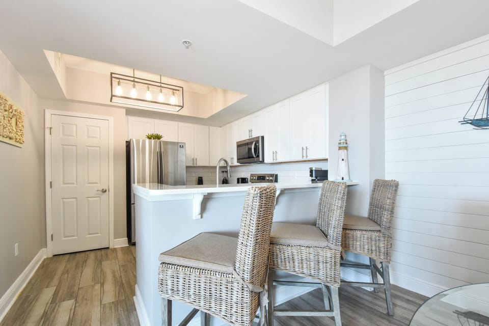The Palms of Destin 1715 - Breakfast Bar