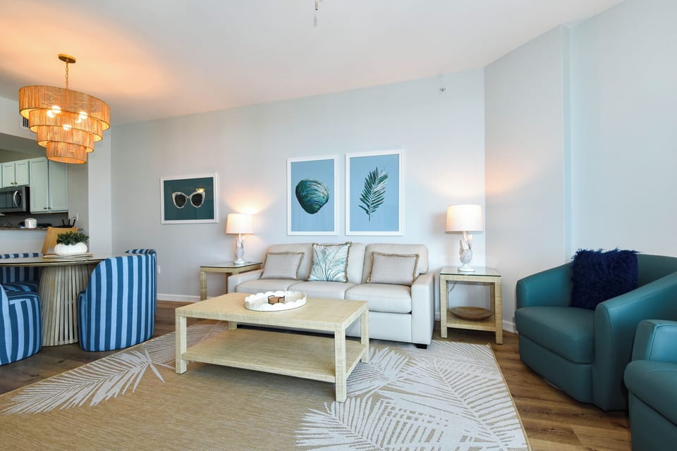 The Palms of Destin 21005 - Living Area