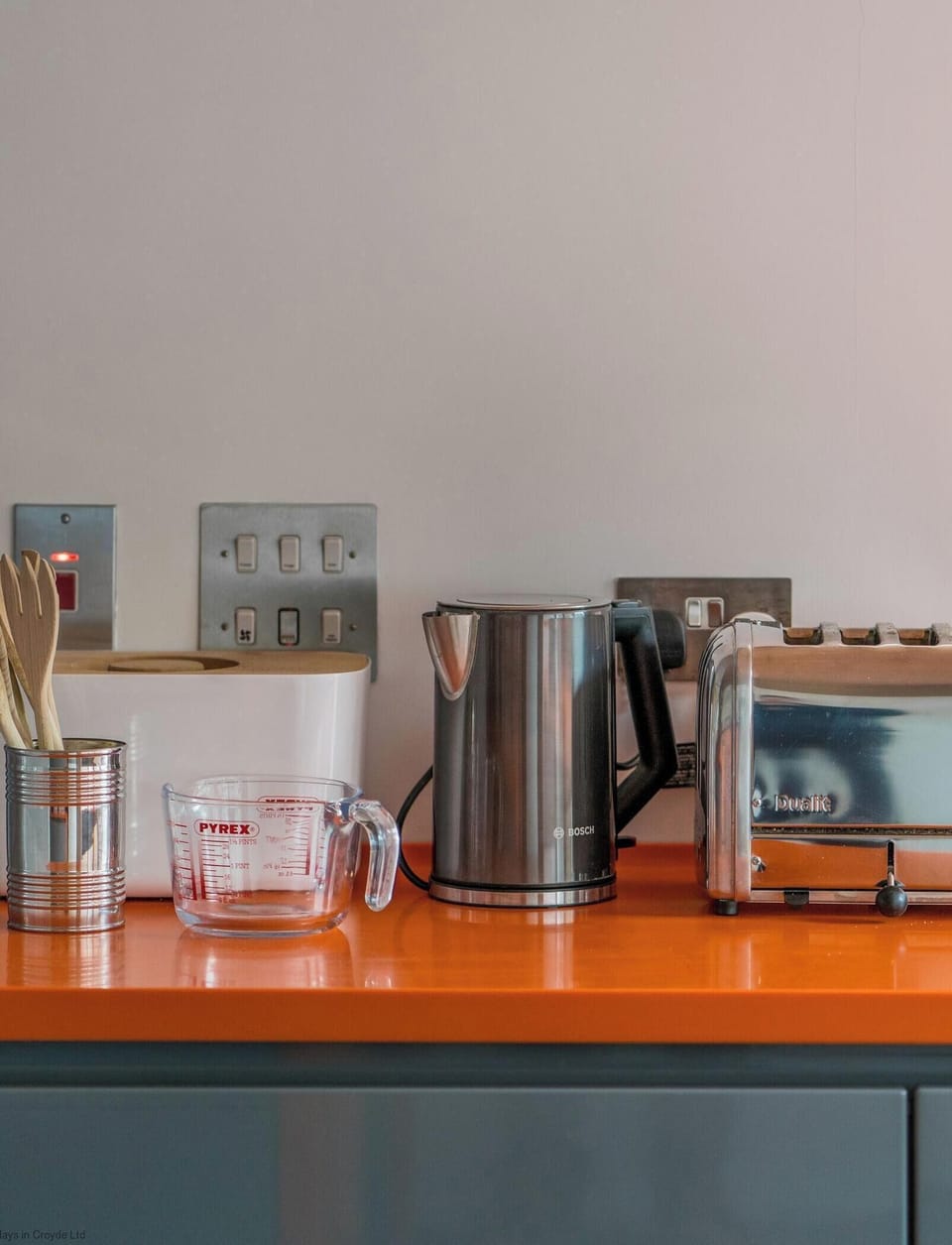 With all the equipment you could need to cater for a larger party.