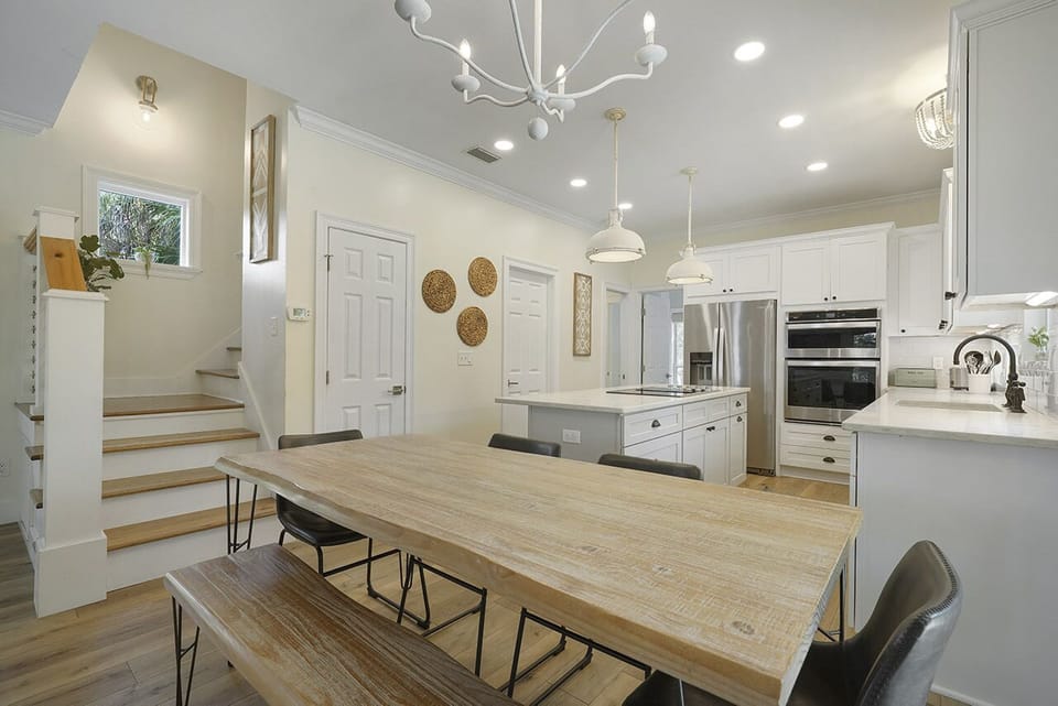 Beach Baby - Seagrove Beach - Dining & Kitchen Space