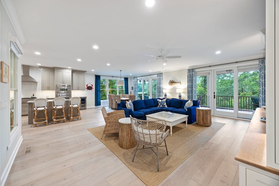 Open concept floor plan!