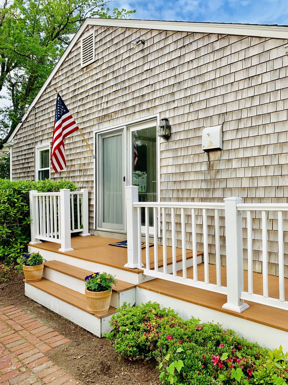 Side Entrance to House with Entrance to Rear Deck