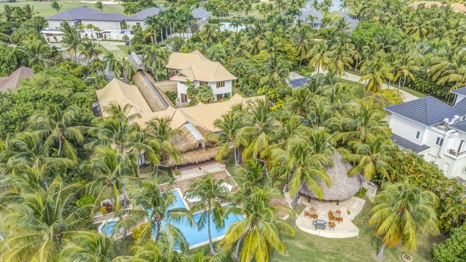 Villa Sirena - Ocean view Villa close to the beach (5925)