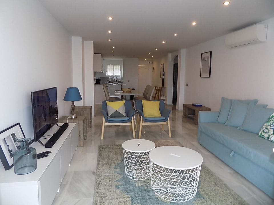 Living/dining room