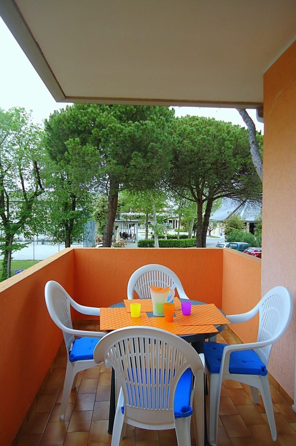 Table, Furniture, Plant, Property, Chair, Shade, Building, Wood, Tree, Outdoor Furniture