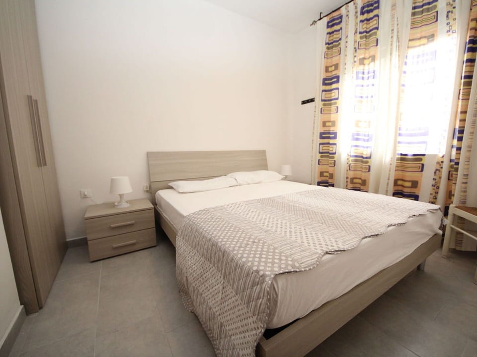 Furniture, Comfort, Wood, Textile, Interior Design, Bed Frame, Shade, Bed, Architecture