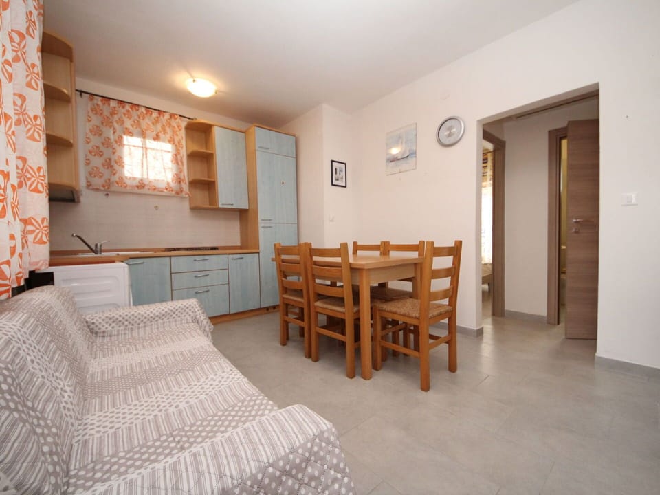 Furniture, Building, Window, Picture Frame, Comfort, Door, Wood, Interior Design, House