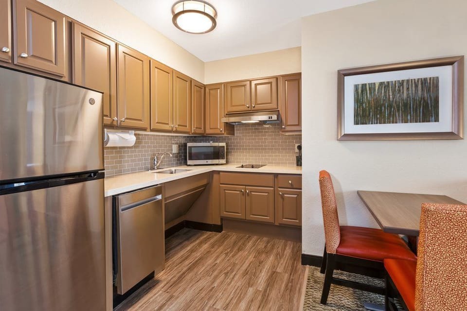 Cook up a storm in a modern kitchen equipped with everything you need for a home-cooked meal.