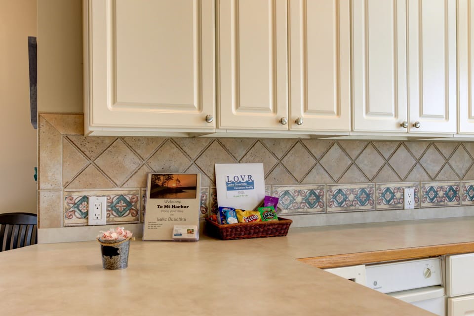 Your welcome basket with home baked goods