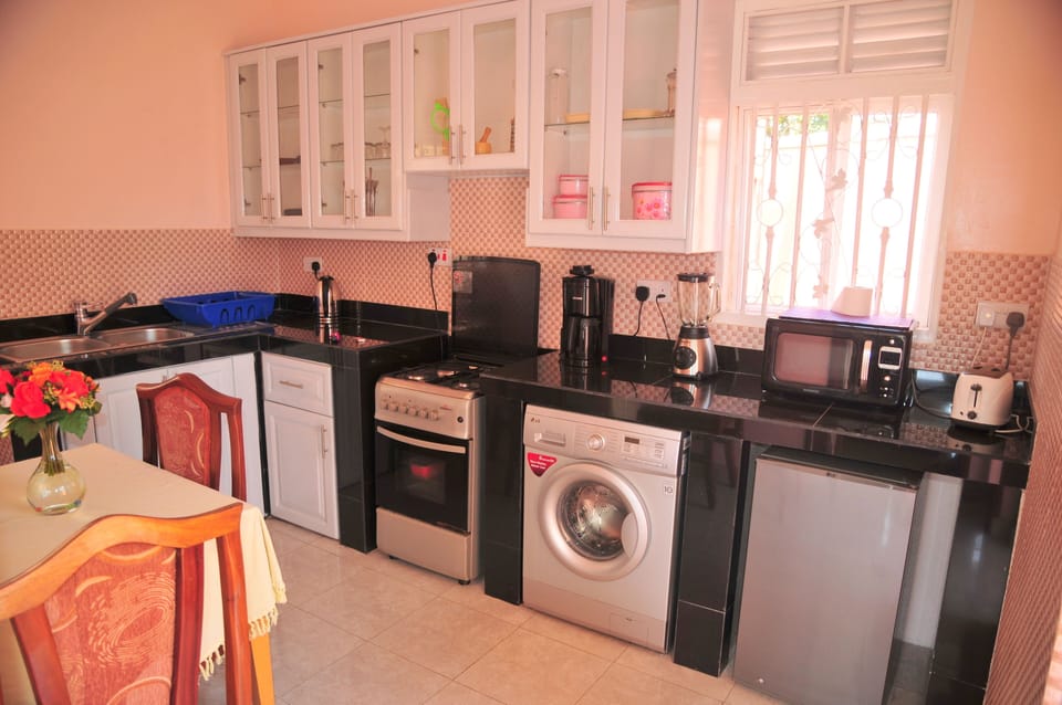 Guest house fully  equipped  Kitchen