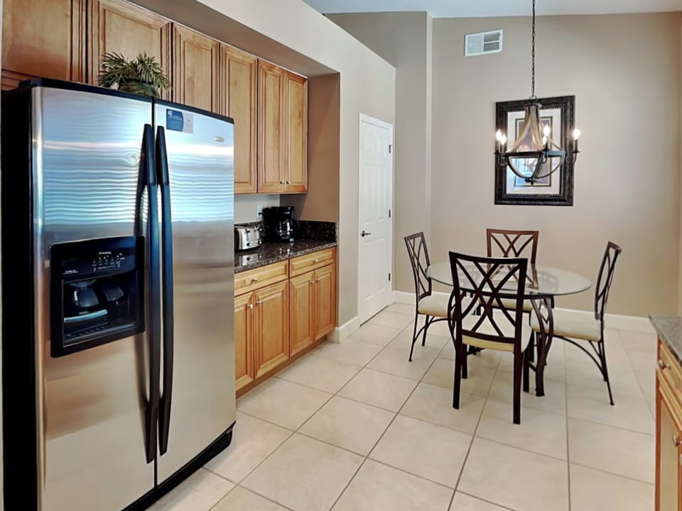 Fully Equipped Kitchen with Stainless Steel Appliances