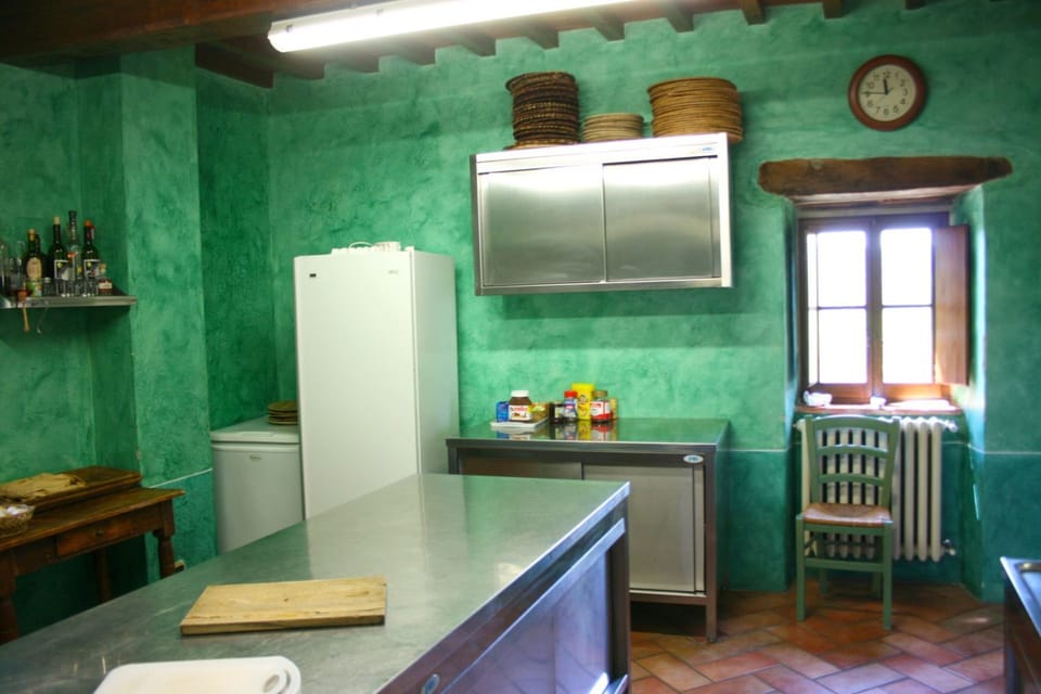 Room, Turquoise, Green, Property, Building, Furniture, Interior Design, House, Table, Architecture