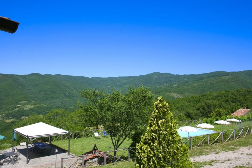 Mountainous Landforms, Hill, Mountain, Highland, Landscape, Hill Station, Outdoor Furniture, Mountain Range, Valley, Leisure