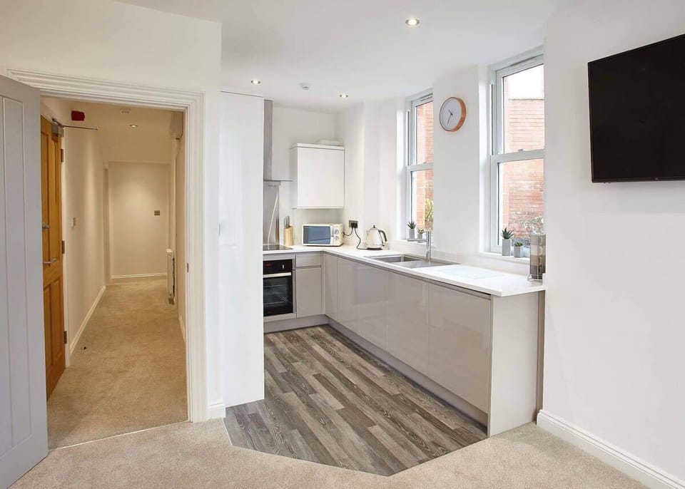Park View Apartment - Whitby - Host & Stay