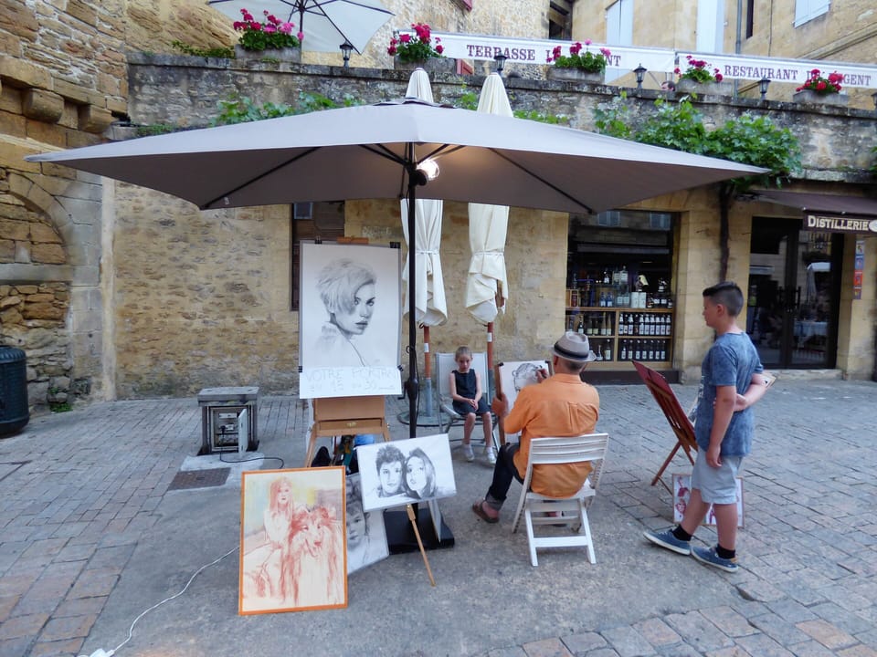 Have your portrait drawn by an artist