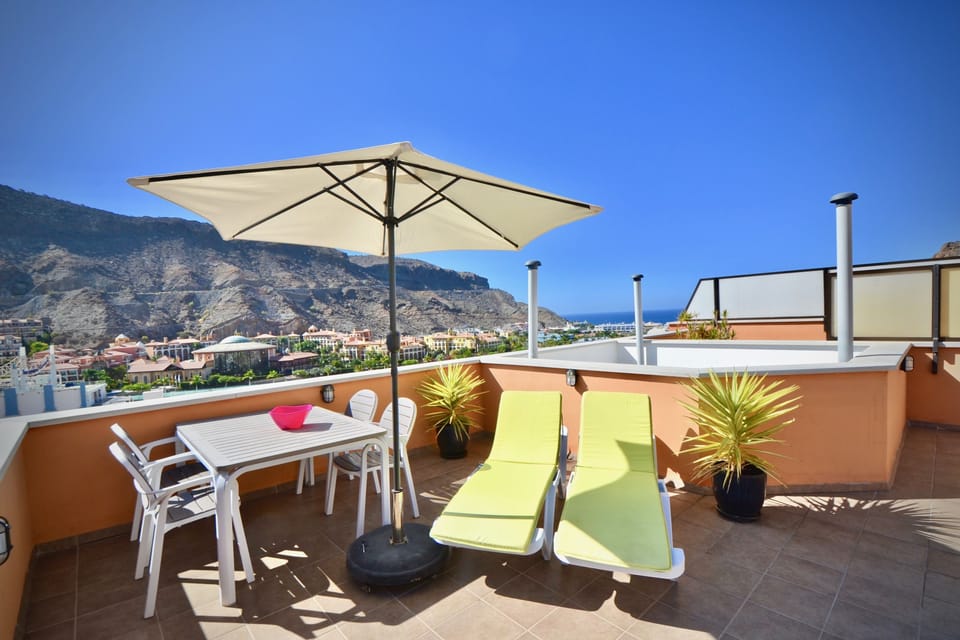 Roof terrace