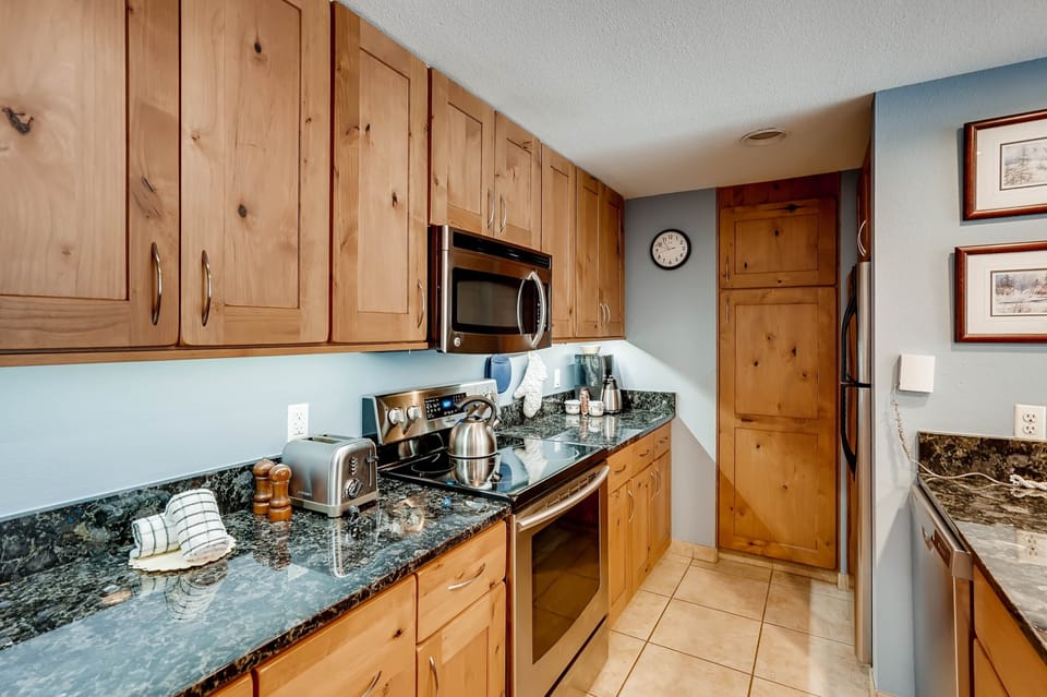Indoors, Room, Flooring, Kitchen, Furniture