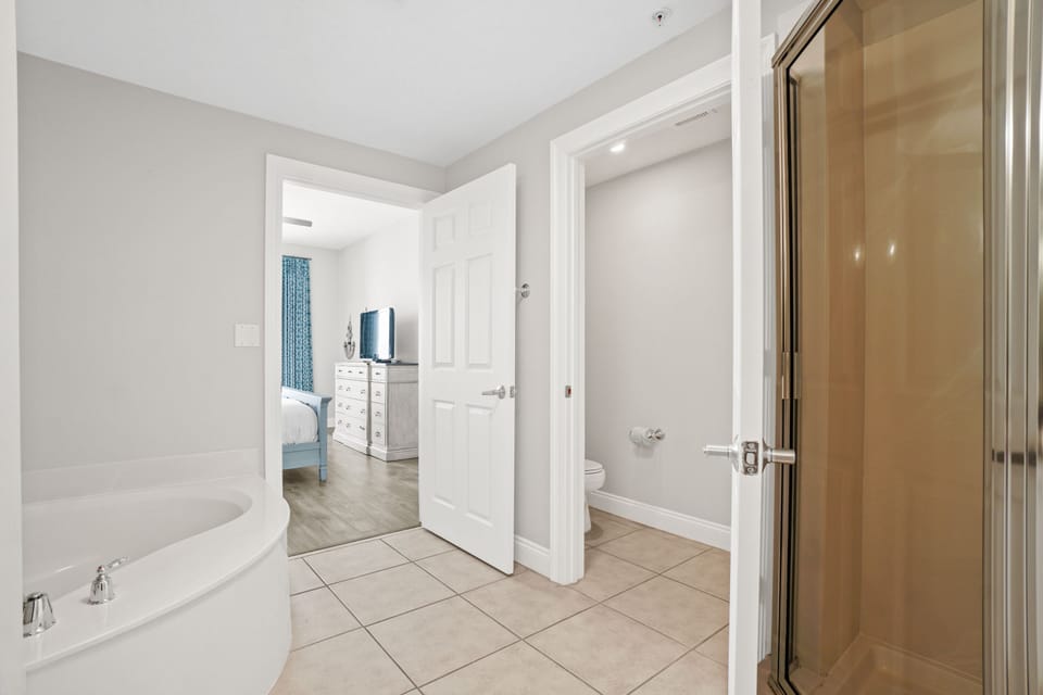 En Suite Bathroom