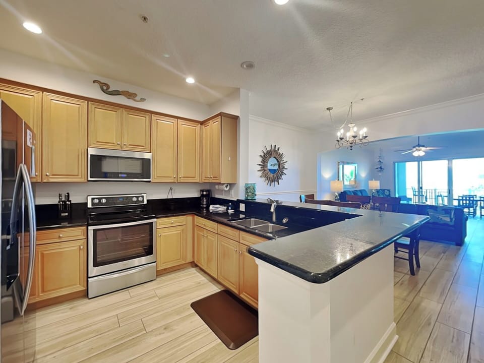 Fully Equipped Kitchen with Stainless Steel Appliances