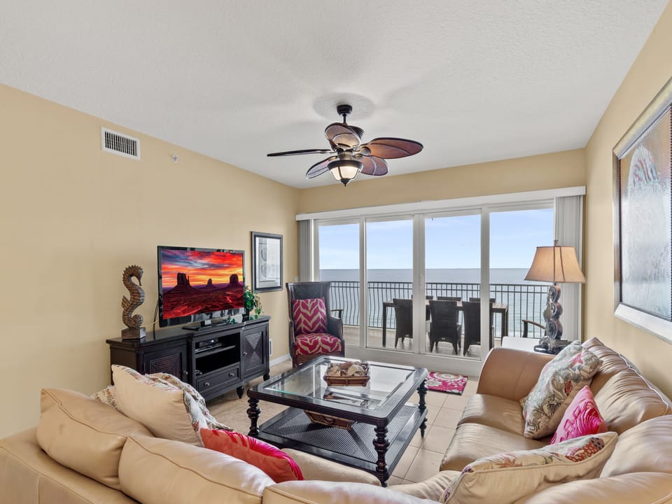 Welcome to La Vistana 703!