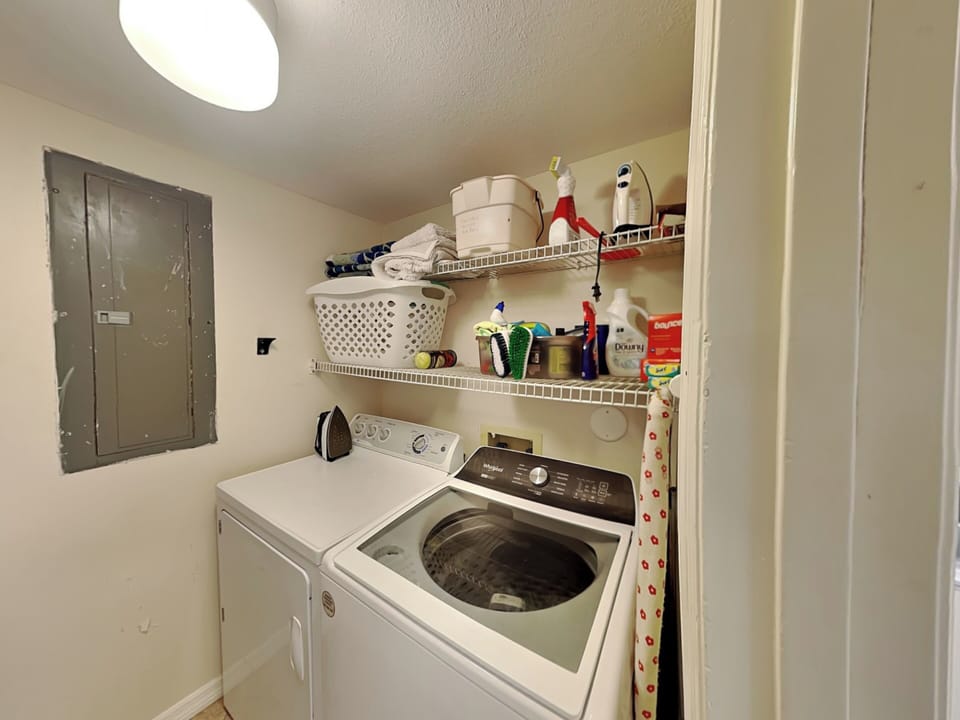 Laundry Room - Full Washer + Dryer