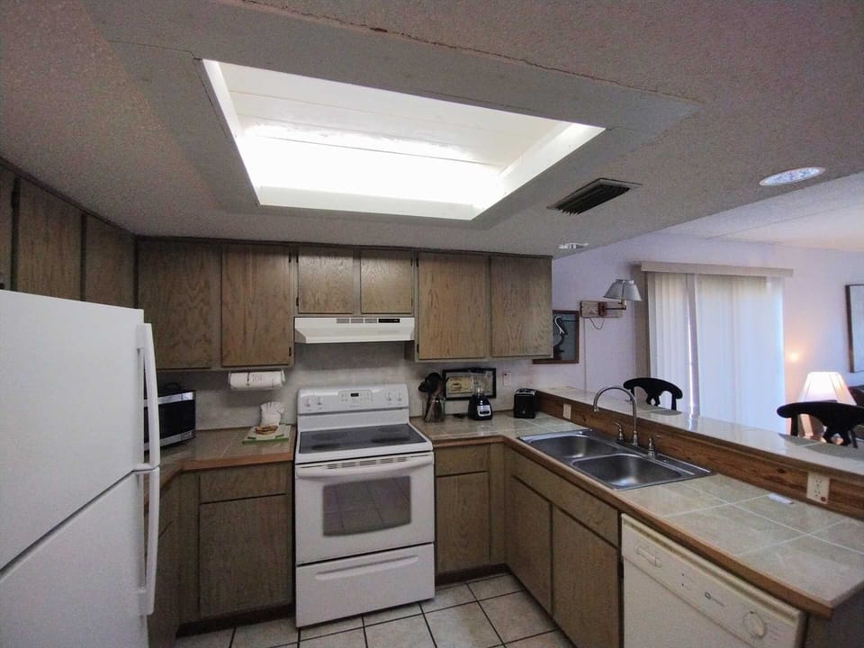 Indoors, Kitchen, Sink, Sink Faucet, Refrigerator