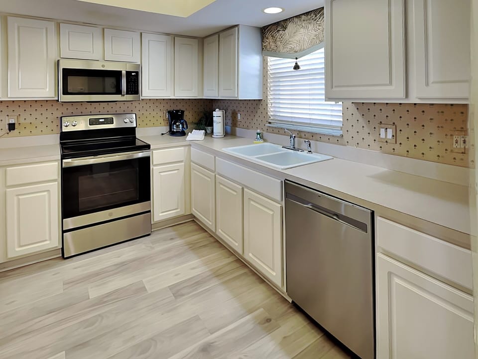 Modern Kitchen