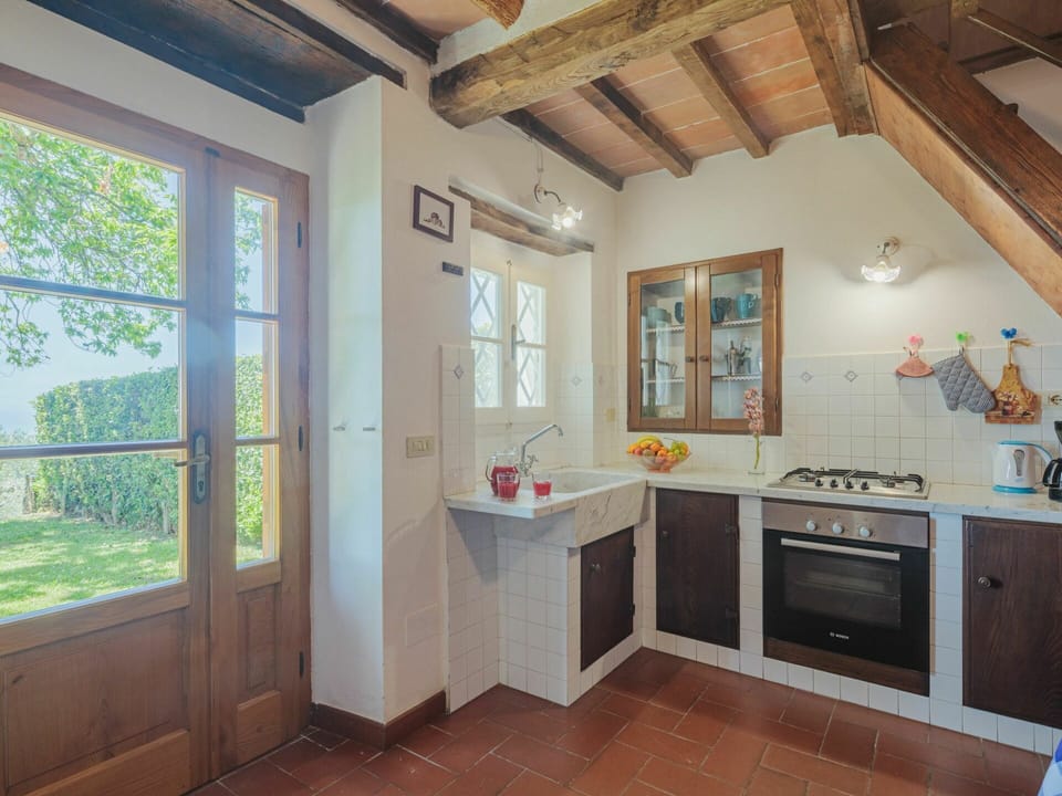 Tap, Property, Sink, Plumbing Fixture, Window, Wood, Cabinetry, Countertop, Interior Design, Architecture